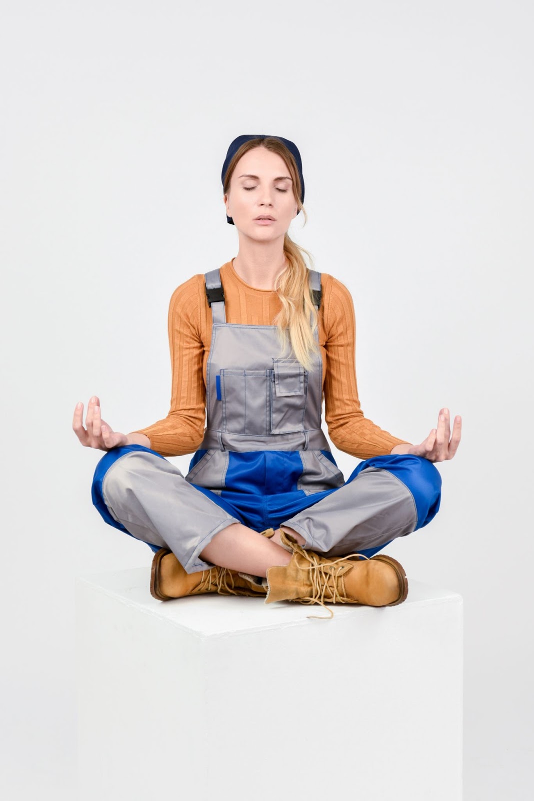 Get calm: enjoy the graphic set for the Yoga And Meditation day. Little meditation helps to start the workday