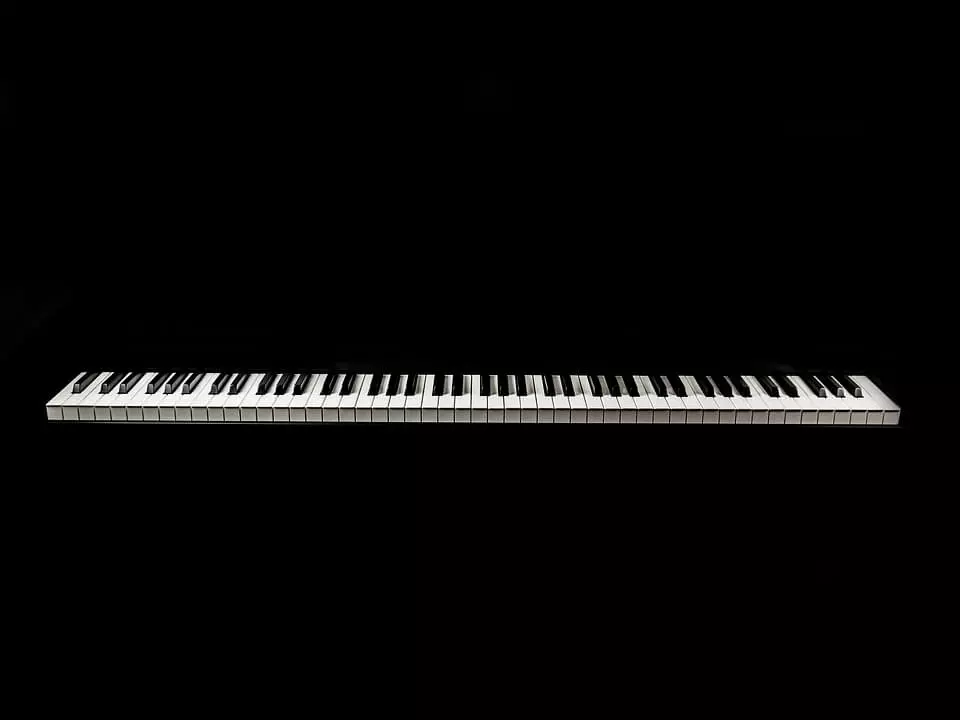 black and white piano keys